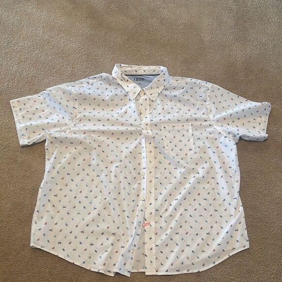 Izod Other - Izod Men's White Patterned Shirt
